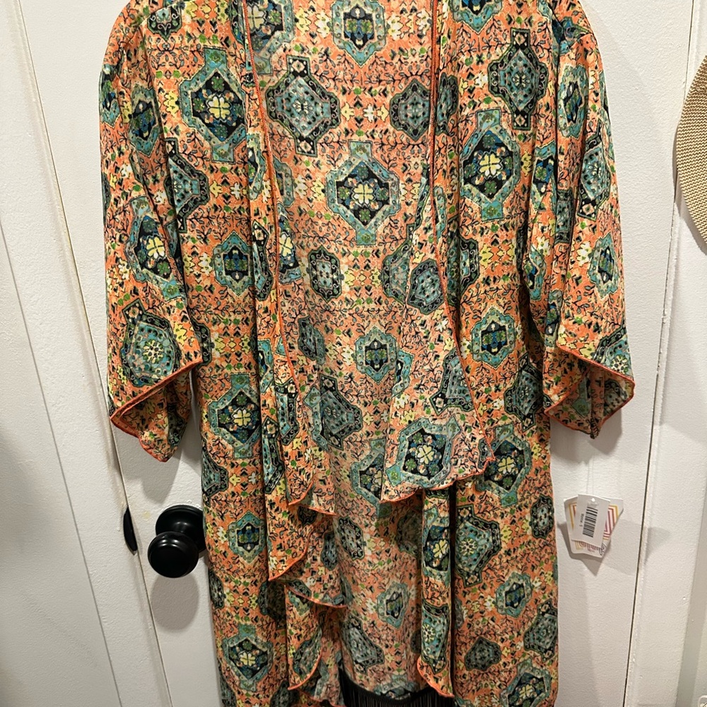 LuLaRoe Monroe Boho Fringe Kimono Size Small NWT